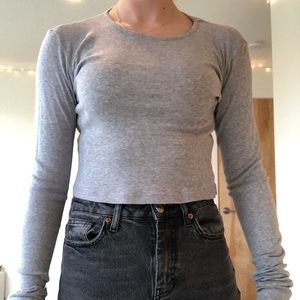 Brandy Melville long sleeve shirt
